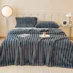 Couverture d'hiver chaude en peluche douce