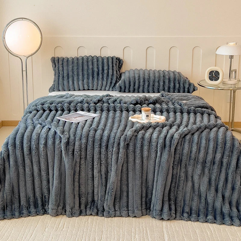 Couverture d'hiver chaude en peluche douce