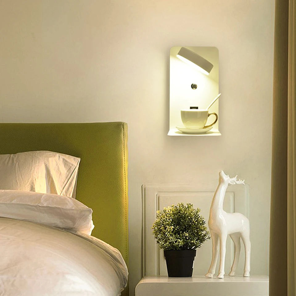 Lampe de chevet à la douce lumière pour un confort élégant