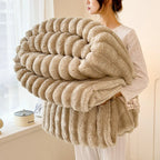 Couverture d'hiver chaude en peluche douce