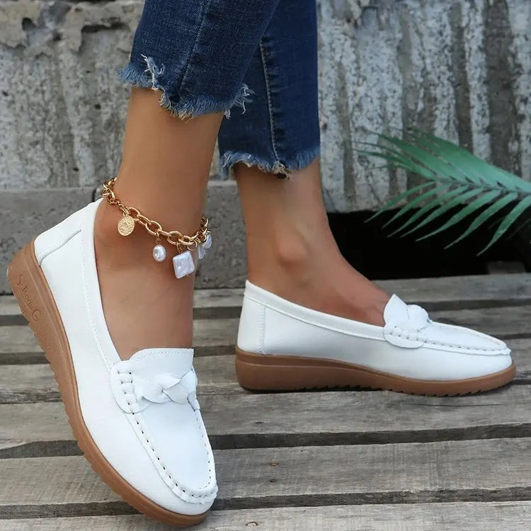 Mocassins de marche en cuir souple pour femmes