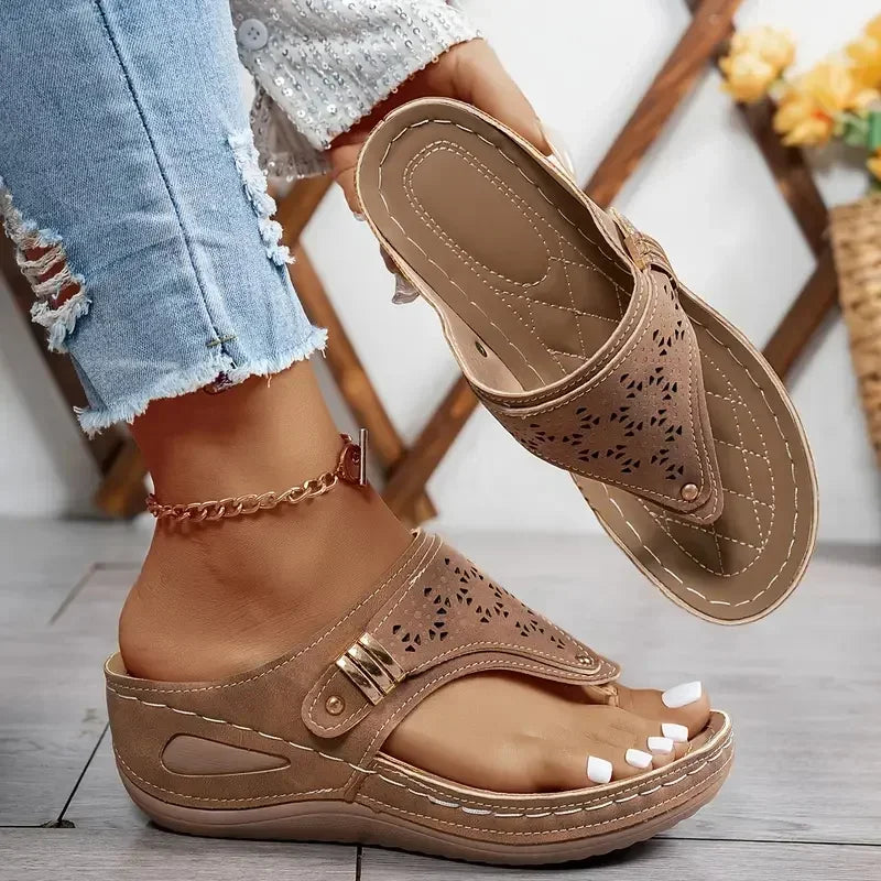 Sandales Compensées Entre-Doigt Femme- Confort Pieds Sensibles