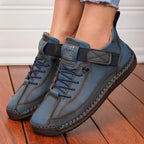 Baskets confortables pour femmes | Semelle amortissante et ajustement par sangle velcro réglable | Chaussures de marche légères et respirantes faciles à enfiler. Style moderne.