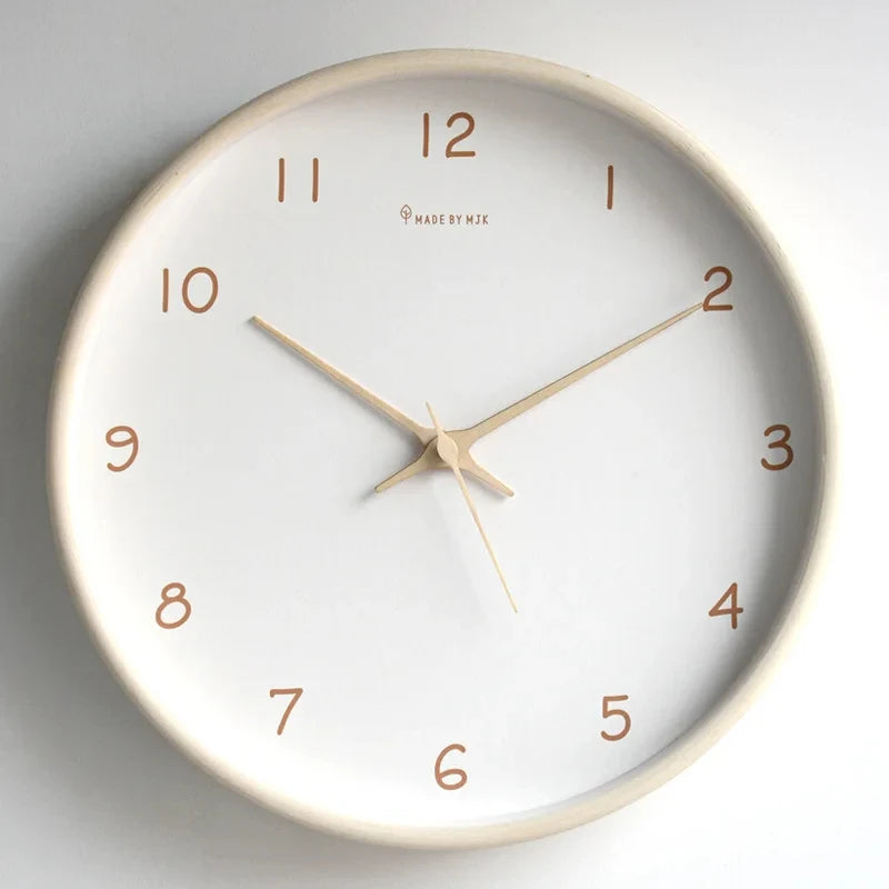 Horloge murale analogique silencieuse en bois massif