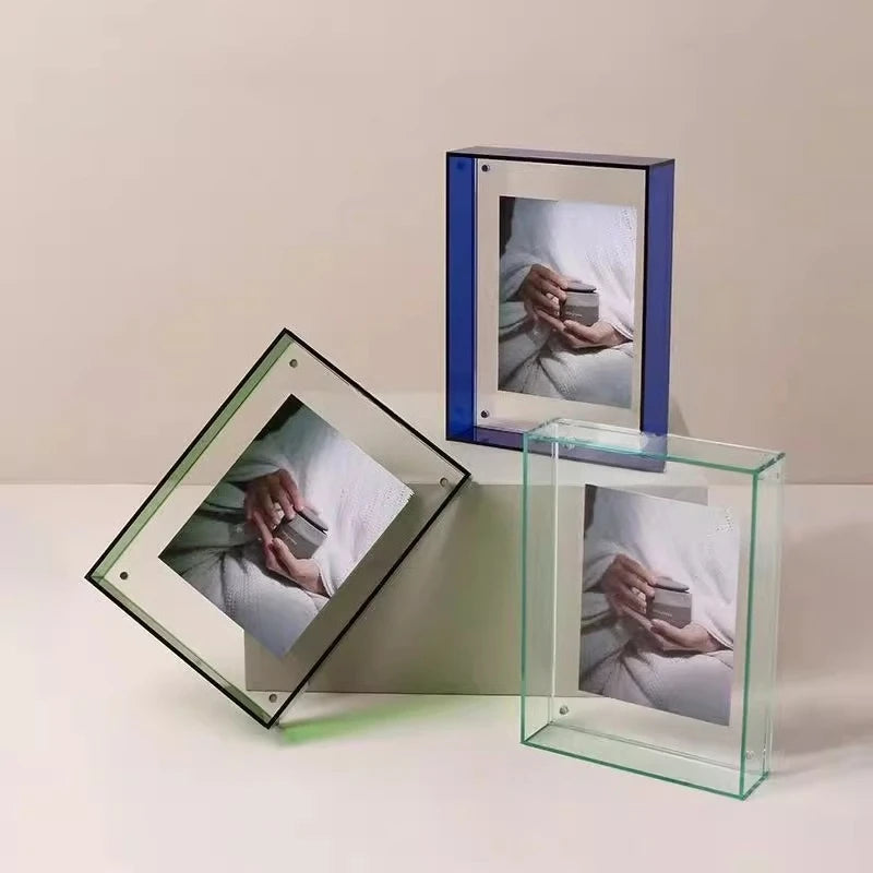 Cadre photo transparent au design minimaliste moderne
